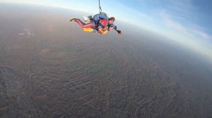 Это потрясающе кайфово. Алла. Прыжок с парашютом.