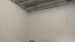 Натяжной потолок или потолок из гипсокартона. Какой выбрать?