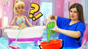 Ох уж эти куклы – У Барби в квартире потоп! Игры в куклы Барби для девочек