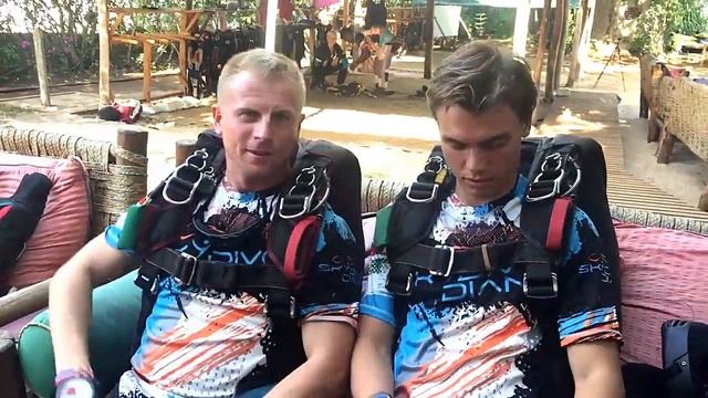 Friends tandem jumping on my birthday! смотреть онлайн