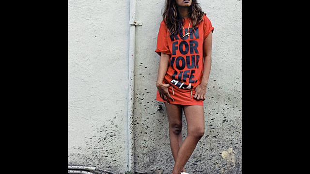 M.I.A. - Paper Planes Feat. Everyone (Diplo Mix)