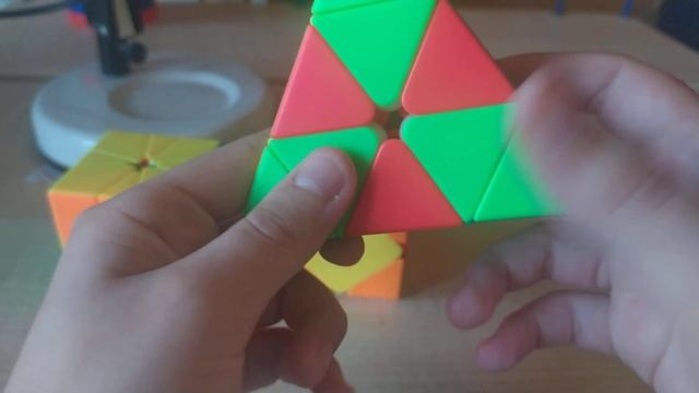 Необычные узоры на разных головоломках. смотреть онлайн