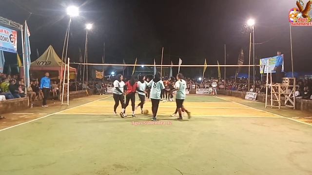 SEMIFINAL VOLI PUTRI.BIG MATCH.AMEL, ARSHENDA,SANTI, TING-TING,ADEL VS INTAN,RERE, CINDY,MADE,LUVIT смотреть онлайн