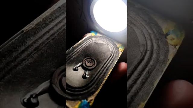 Чуть не спалил динамик смотреть онлайн