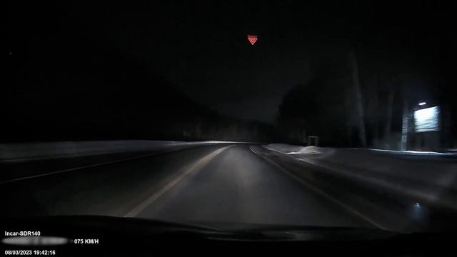 Incar-SDR140 (Altai) 2304x1296 30fps (зима, ночь, трасса) смотреть онлайн