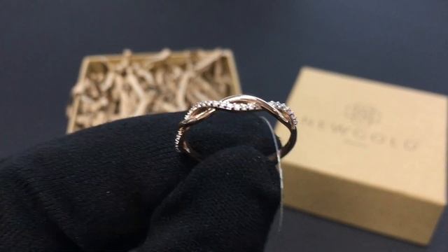 !Кольцо 095641 из красного золота 585 пробы с фианитами смотреть онлайн