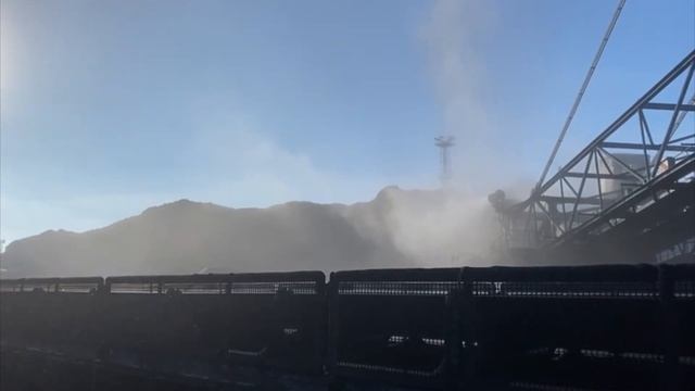Пылеподавление СУХИМ ТУМАНОМ на стакер-реклаймере смотреть онлайн