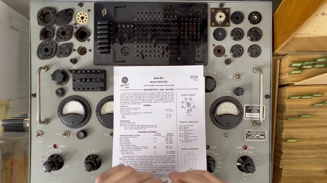 Neuberger RPM370-1 Röhrenprüf-, Meß- und Regeneriergerät. смотреть онлайн