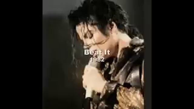 Michael Jackson's Vocal Range (F1-C6) смотреть онлайн
