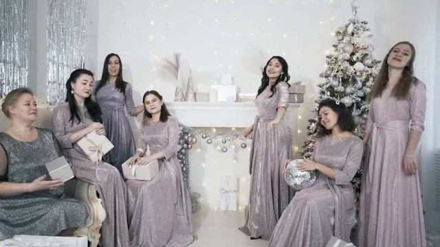 Новогодний серпантин 23 24 смотреть онлайн