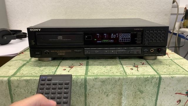 Sony CDP-228ESD смотреть онлайн