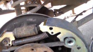 Сборка задних тормозных колодок на ВАЗ «Классика»: подробная инструкция.