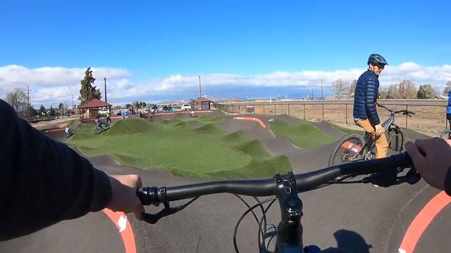 Welcome to Redmond Homestead pump track смотреть онлайн