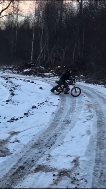 НАШИ БУДНИ ДРИФТ НА АЛЬФЕ смотреть онлайн