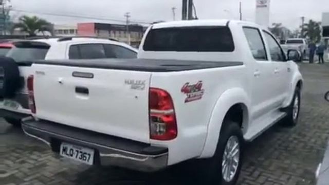 TOYOTA HILUX 3.0 SRV 4X4 CD 16V TURBO INTERCOOLER 4P 2015 - Carros usados e seminovos - TOYOTA SU.. смотреть онлайн