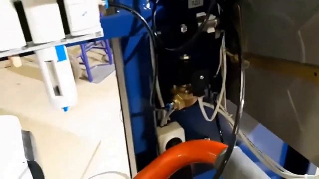 Стенд пневматический испытаний элементов трубопроводов и деталей корпусных изделий