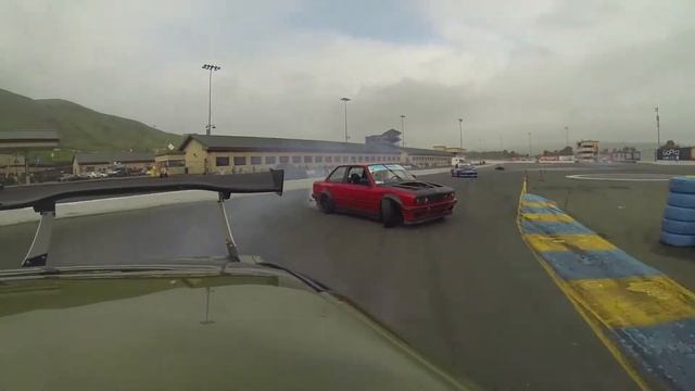 Winter Jam Drift Tandem Sonoma Raceway Turn 11 Matt Madrigali and Donovan Brockway смотреть онлайн