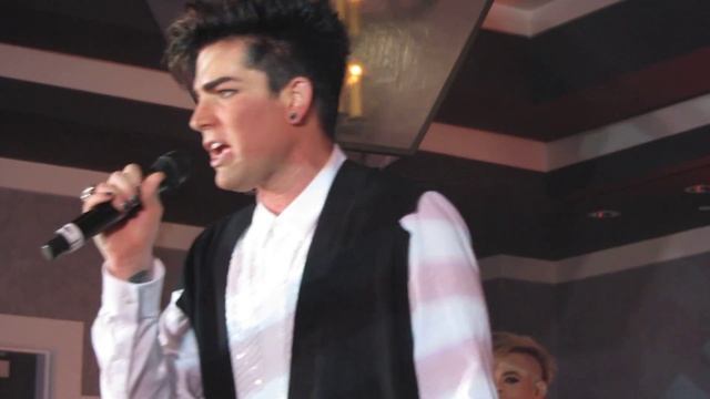 Adam Lambert - Chokehold