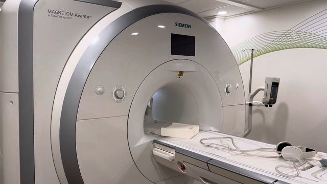 🎄🧲 MRI Siemens Avanto FIT 1.5T Magnet MRT смотреть онлайн