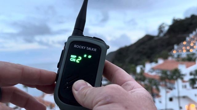 How do I use my Rocky Talkie GMRS with a repeater? смотреть онлайн