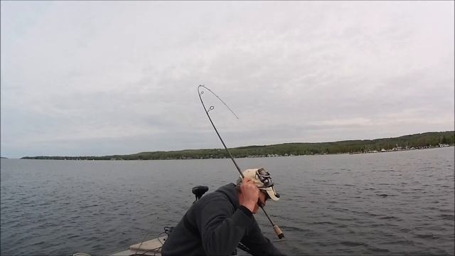 Smallmouth Bass on Rapala X-Rap Slash Baits смотреть онлайн