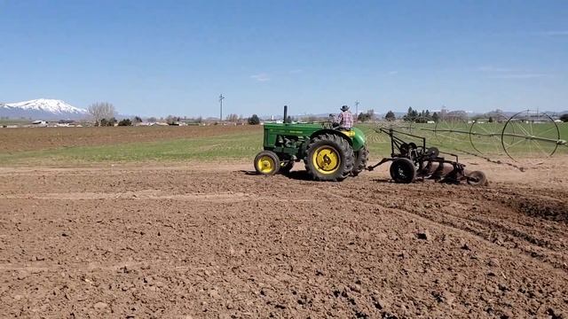 John Deere 70 Plowing 2024 смотреть онлайн