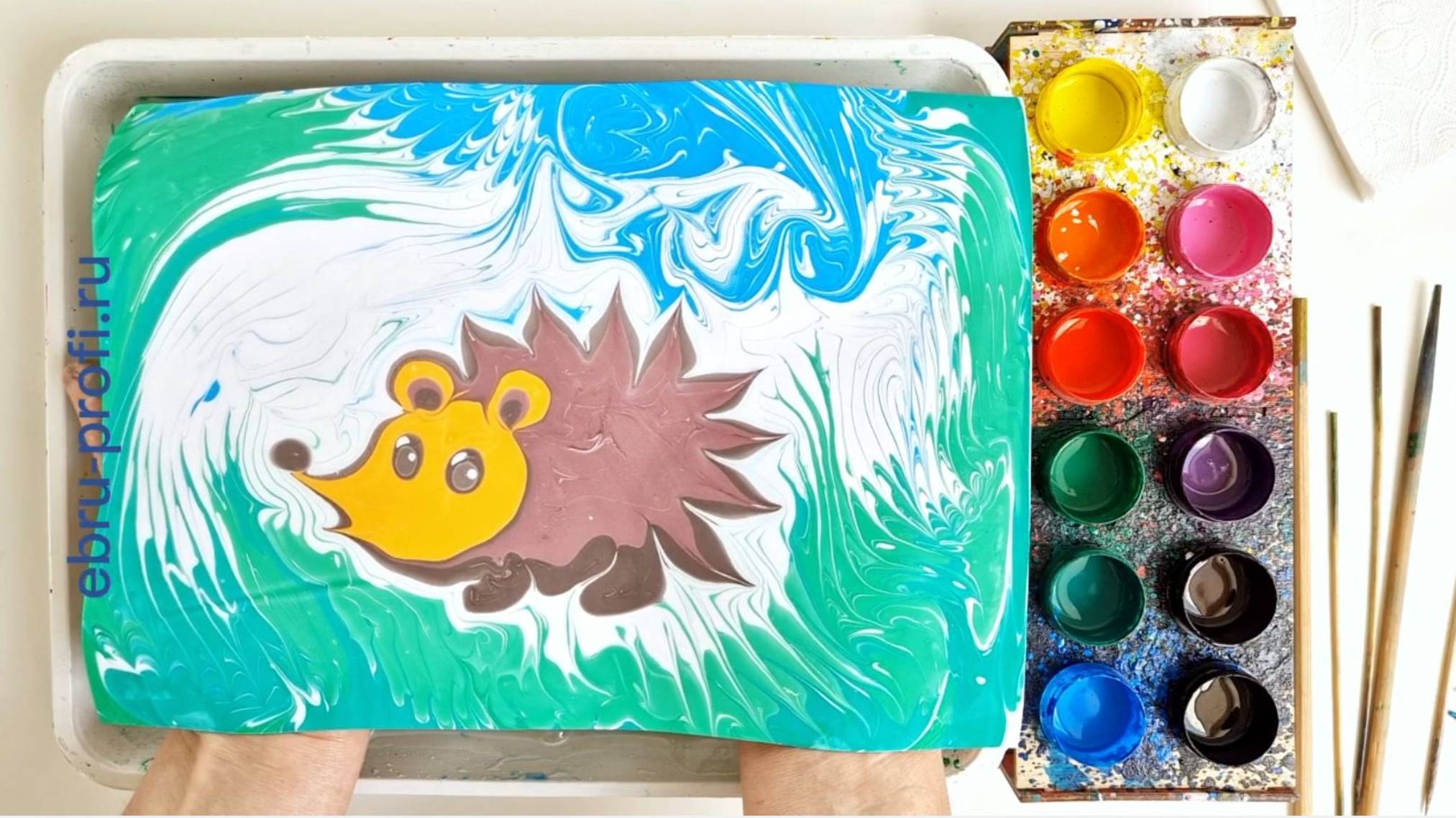 Видео-урок Как нарисовать ёжика на воде_ (технология эбру) смотреть онлайн