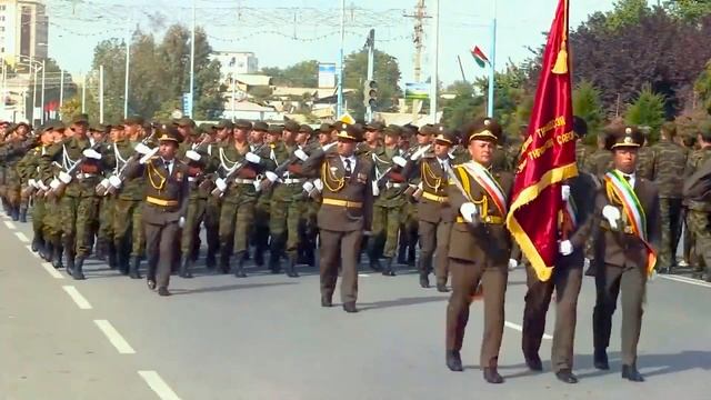 Хофиз Хотамов Артиши Милли смотреть онлайн