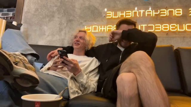 ПАРАДЕЕВИЧ И КОРЕШ - ИСТОРИЯ ЛЮБВИ(ВСЕ ПОЦЕЛУИ) смотреть онлайн