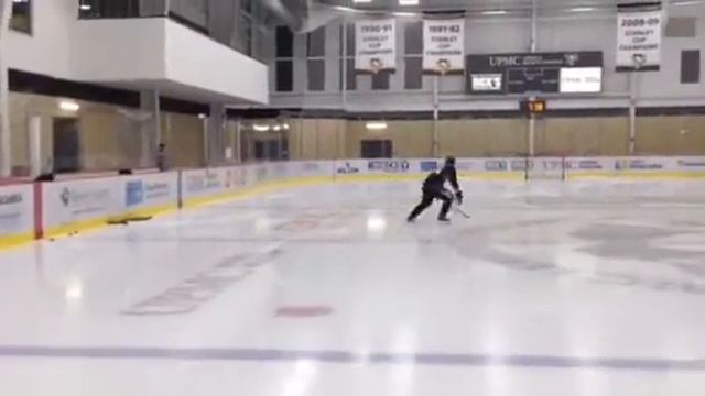 Max Ivanov and Carter Rowney 1 смотреть онлайн