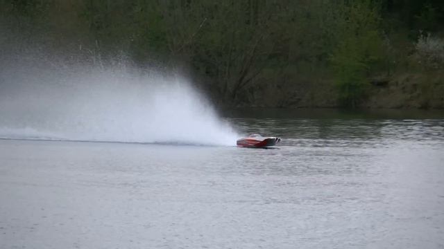 GIGANTIC RC POWERBOAT HPR 233 130 KMH BRUTAL SPEED 25000 WATT SPEEDBOAT *HD* смотреть онлайн