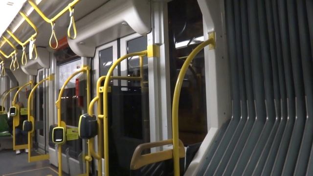 D1-Class Melbourne Tram (Siemens Combino) - High Street to Commercial Rd (Route 6) смотреть онлайн