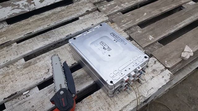 аккумулятор 700 Вт/ час для пилы своими руками смотреть онлайн
