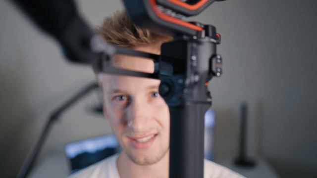 I've Always HATED Gimbals.....But NOW? | DJI RS3 Pro смотреть онлайн