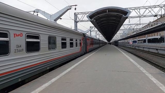 Отправление ЭП2К-185 с поездом №47/48 Санкт-Петербург - Самара/Йошкар-Ола! смотреть онлайн