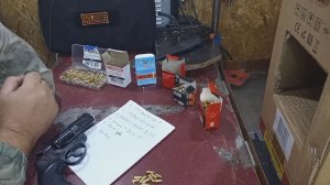 Большой тест дешёвых, строительных (монтажных) патронов на осечки в револьвере Бульдог.