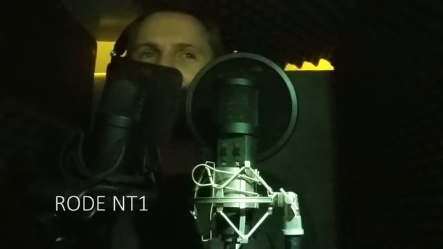 Oktava MK319 Vs Rode NT1: The Ruski & The Aussie, Battle Of The Dark Sounding Condenser Mics!