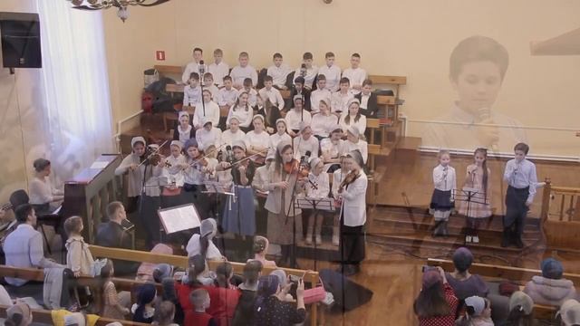 Нам любое время года нравится смотреть онлайн