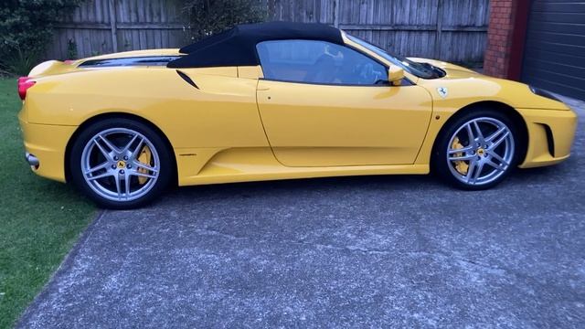 2008 Ferrari F430 F1 Spider in giallo modena смотреть онлайн