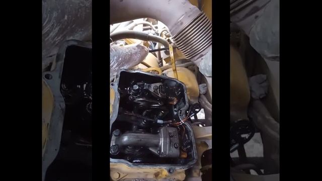 Caterpillar 773E injector seal and solenoid seal replacement смотреть онлайн