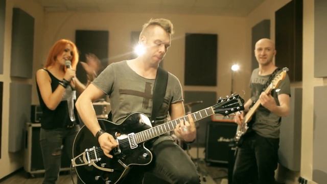 RED LIPS To co nam było Official video ) NOWOŚĆ 2013 смотреть онлайн