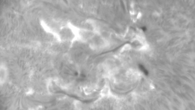 The sunspot : LS230THa + Quark prominence model + IMX 432 - 12 28 53ｰ 20220425 смотреть онлайн