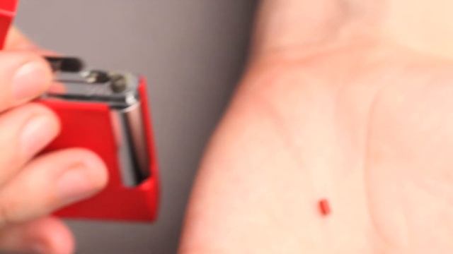 How to Change the Flint for an S.T. Dupont Ligne 8 Lighter смотреть онлайн