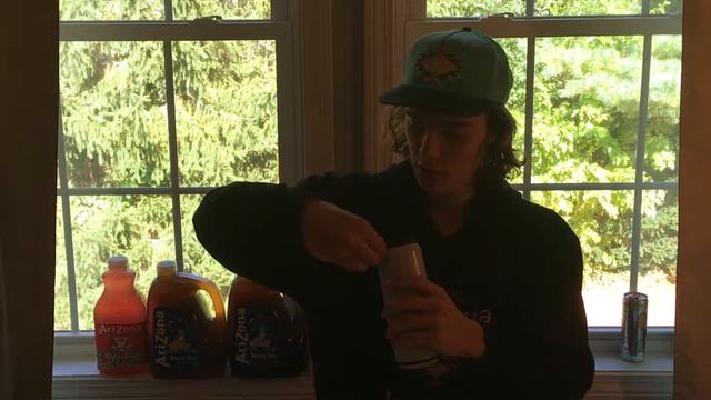 AriZona Red Tea Review and Unwrapping смотреть онлайн