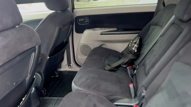 Mitsubishi Grandis 2007