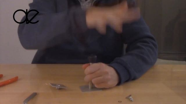 How to install the D4002 stud, grommet, retaining ring and retaining washer with his tools смотреть онлайн