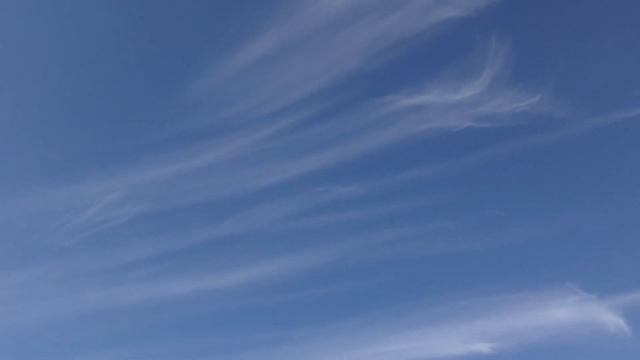 Знакомство с облаками - перистые облака. / Getting to know the clouds - puffy clouds. смотреть онлайн