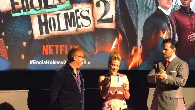 Enola Holmes 2 Harry Bradbeer, Millie Bobby Brown & Henry Cavill смотреть онлайн