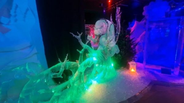 сказочные скульптуры из льда