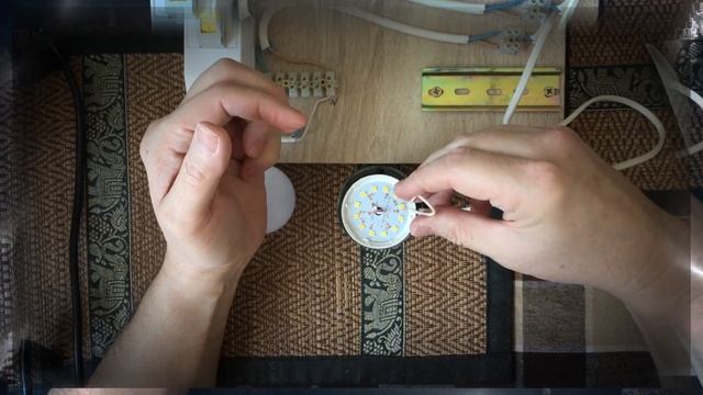 Просто возьмите паяльник и почините все светодиодные лампы в доме. 3 минуты с гарантией. смотреть онлайн